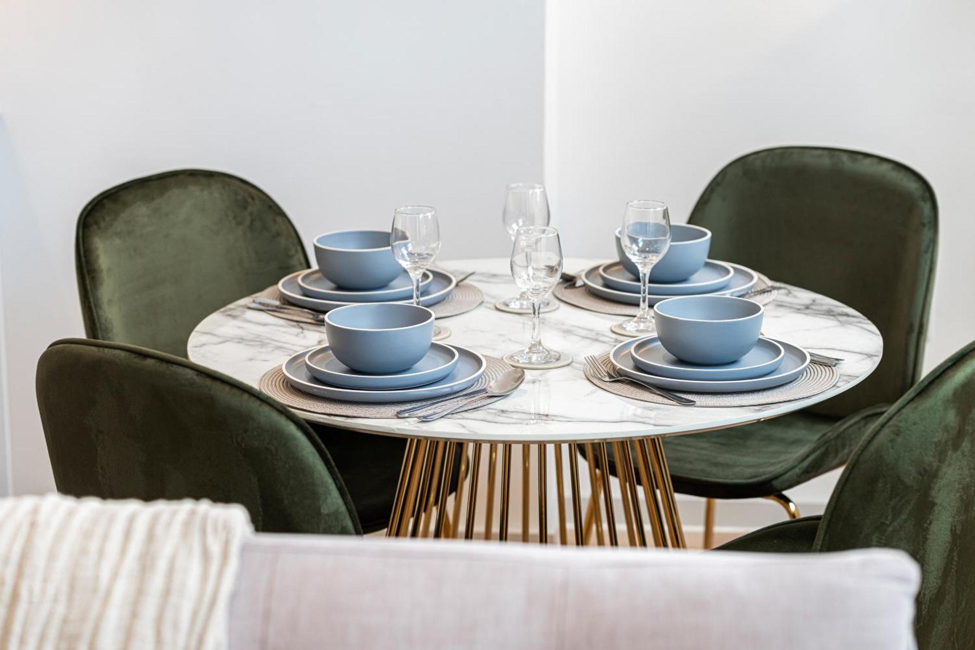 Stylish 1 Bed Flats In Soho, Next To Piccadilly Circus And Trafalgar Square London Bagian luar foto