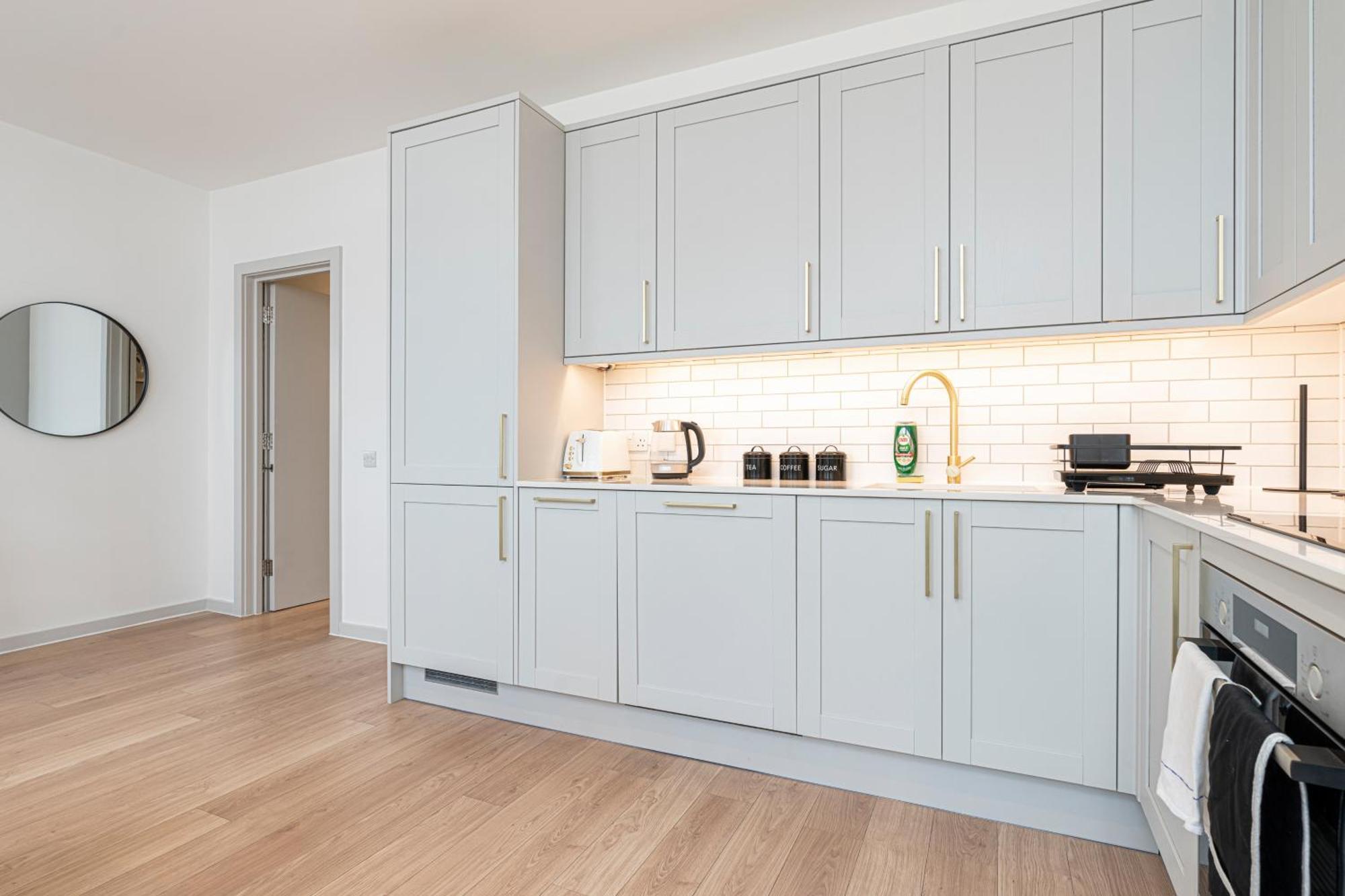 Stylish 1 Bed Flats In Soho, Next To Piccadilly Circus And Trafalgar Square London Bagian luar foto