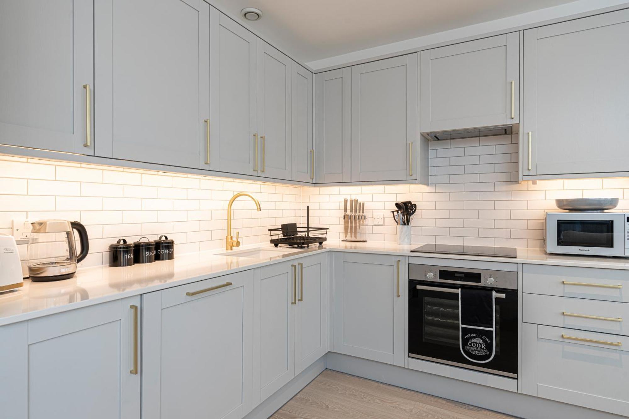 Stylish 1 Bed Flats In Soho, Next To Piccadilly Circus And Trafalgar Square London Bagian luar foto